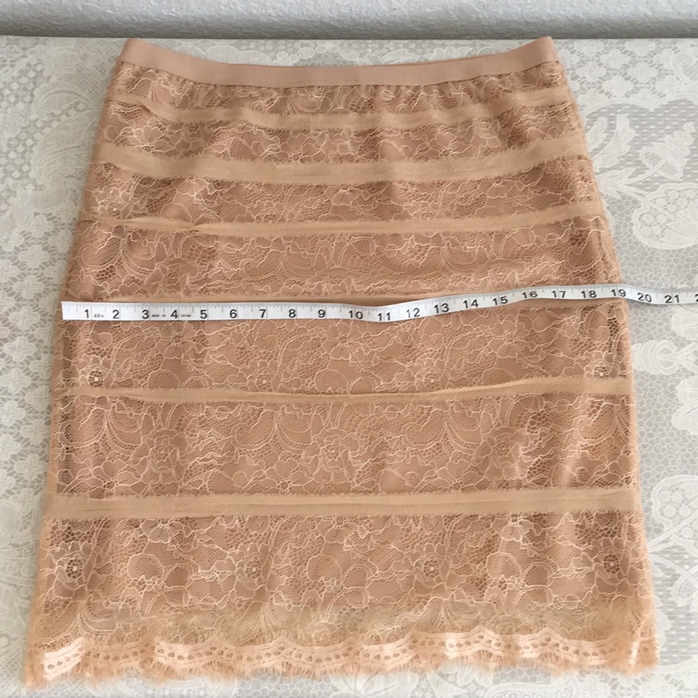 bcbgmaxazria jocelyn lace pencil skirt - Picture 5 of 7
